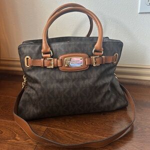 Micheal Kors Handbag